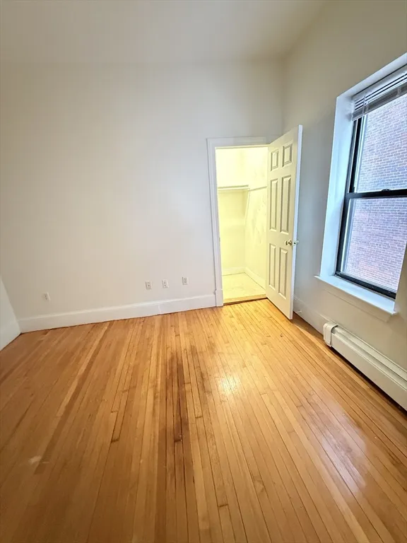 15 Hemenway St, Fenway