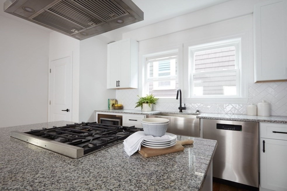 14 Cottage St, Chelsea