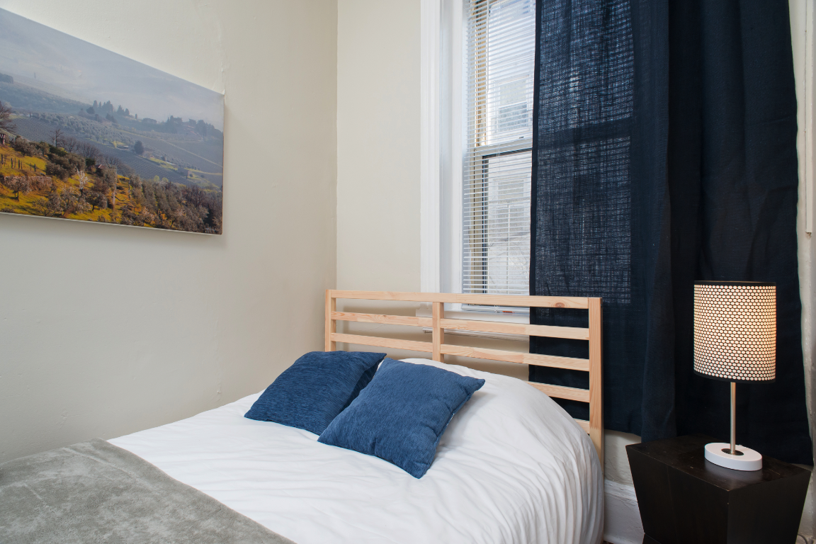 20 Moon St, North End