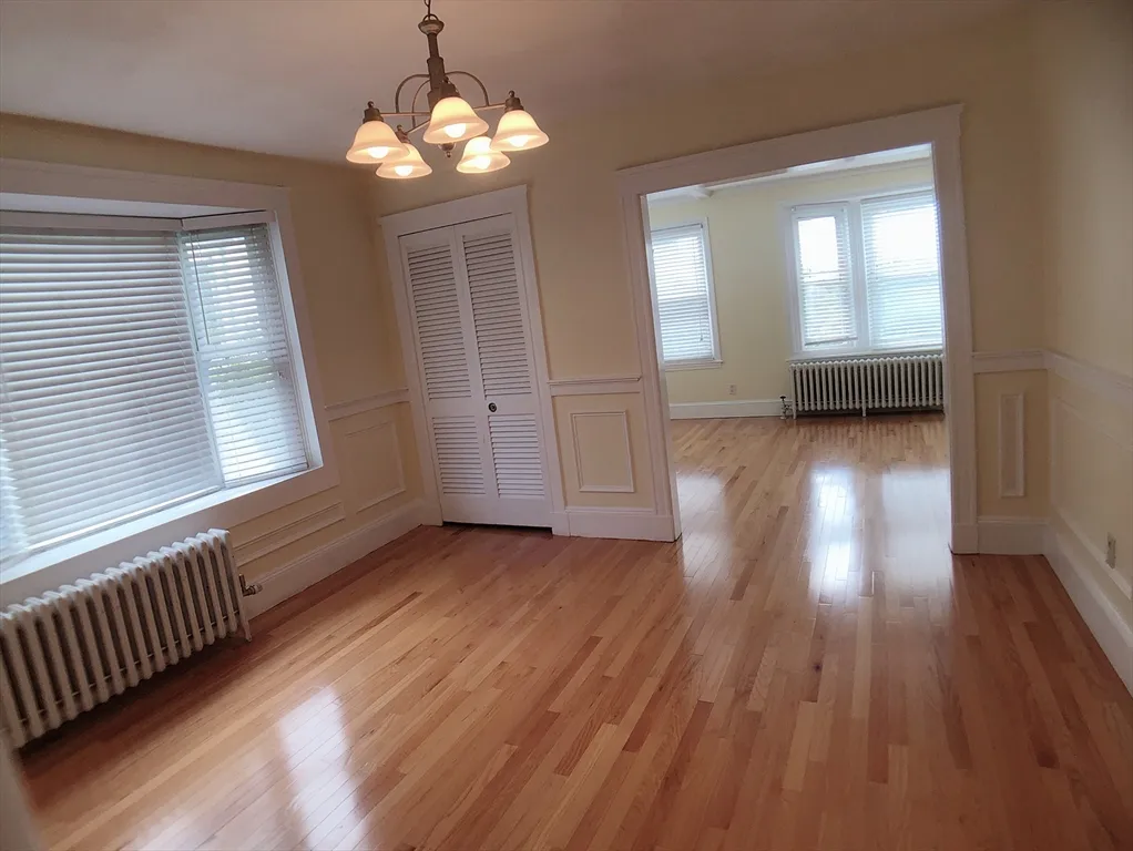 31 Gilbert Rd, Belmont