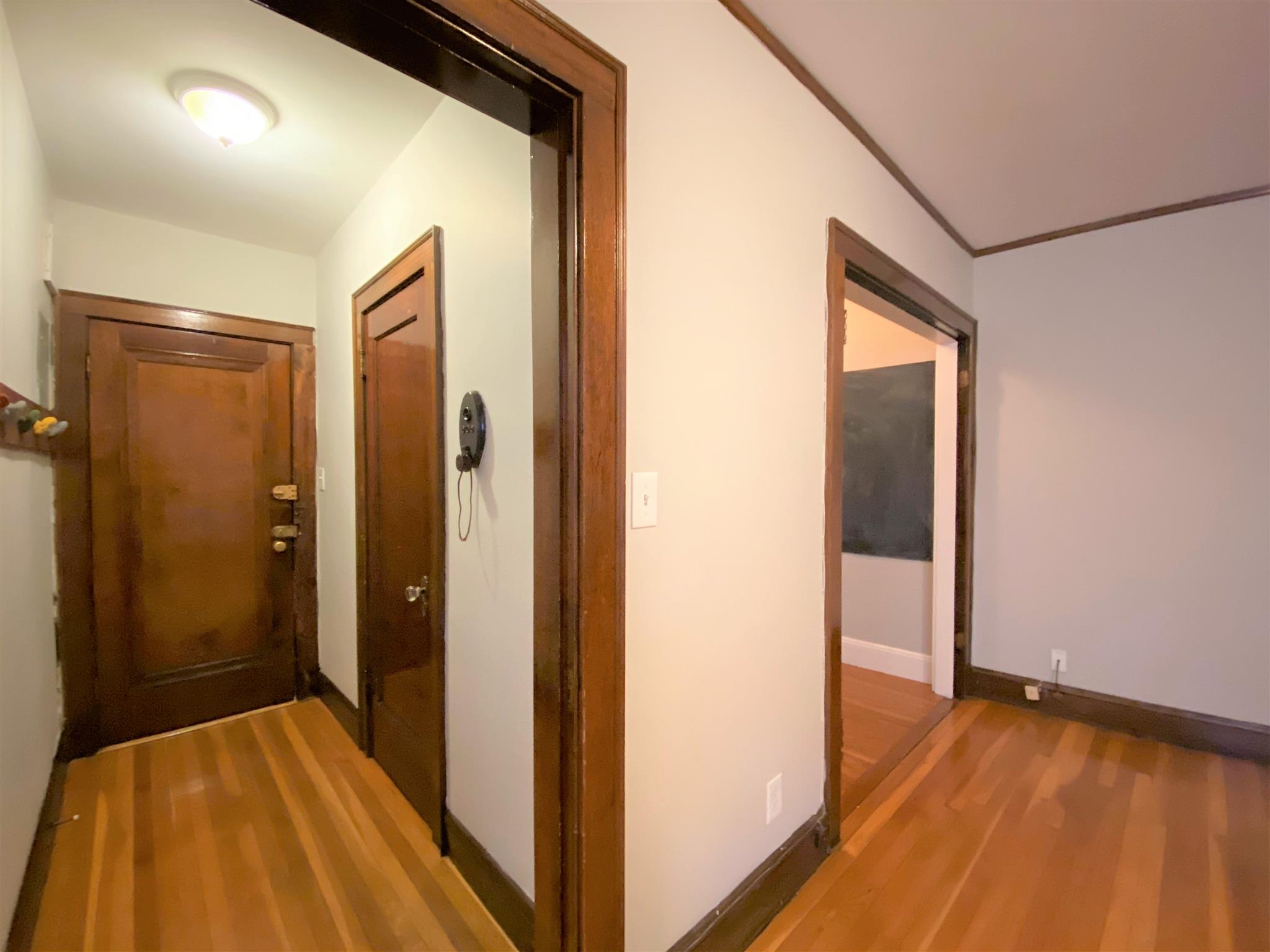 119 College Ave, Powder House Square