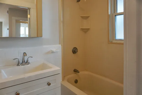 2 Ivaloo St, Ward Two