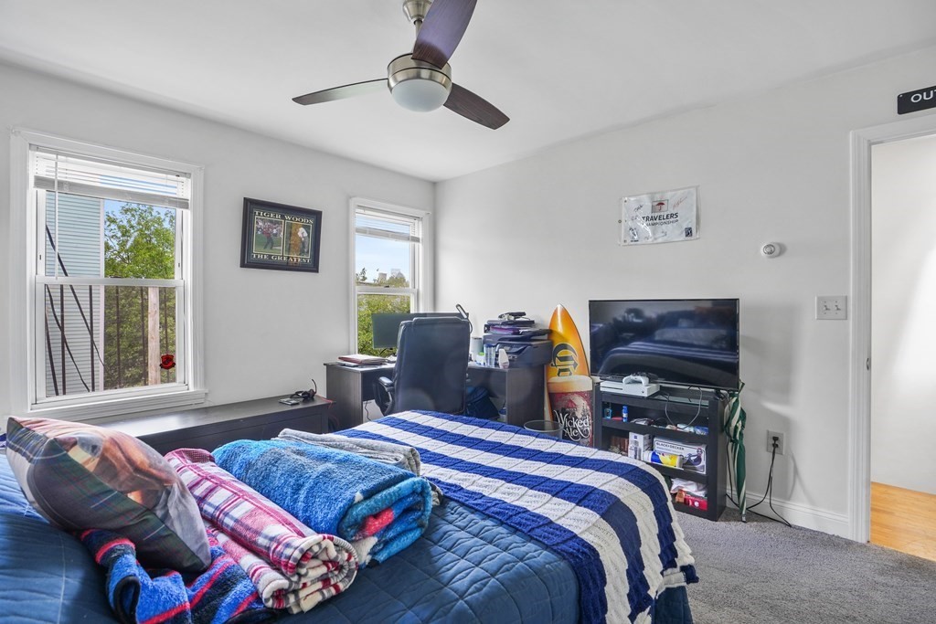 140 D St, South Boston