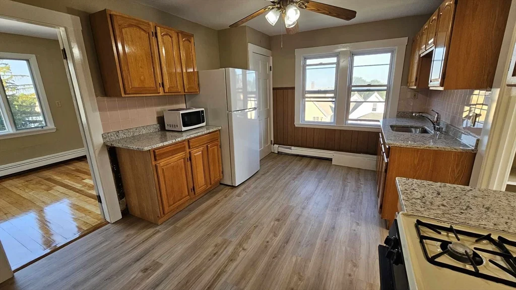 9 Sanger St, Medford