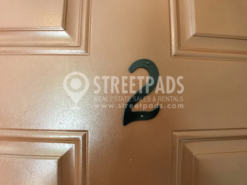 327 Highland Ave, Powder House Square