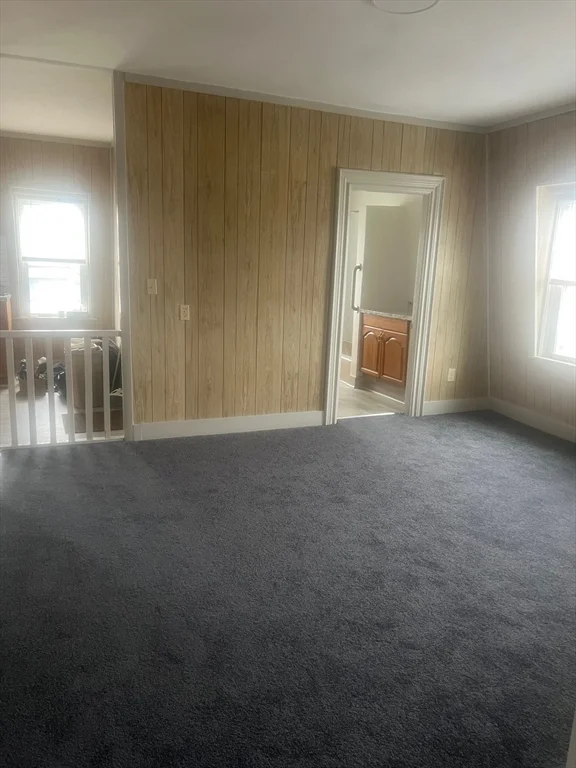 123 Smith St, Fall River