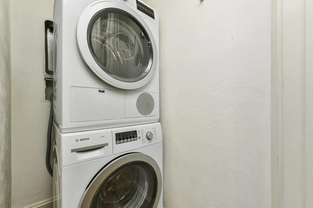 447 Beacon St, Back Bay