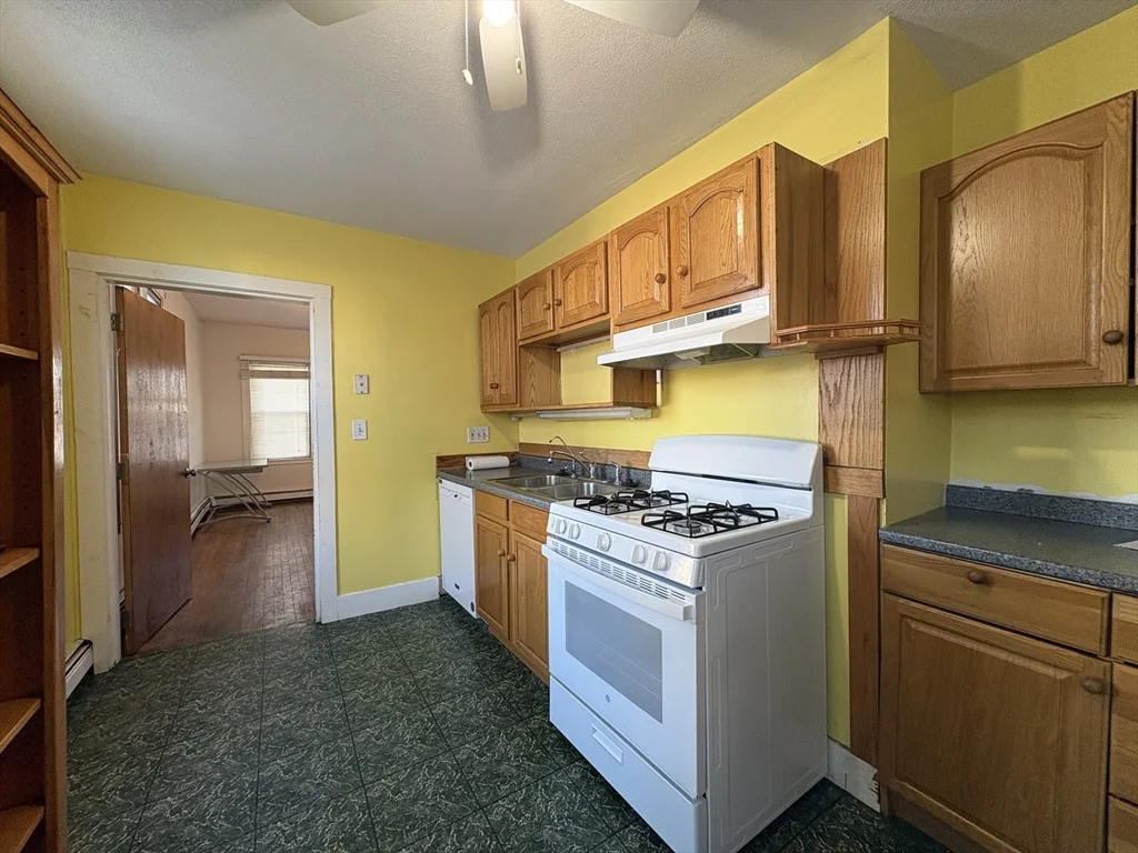 26 Saint James St, Newton