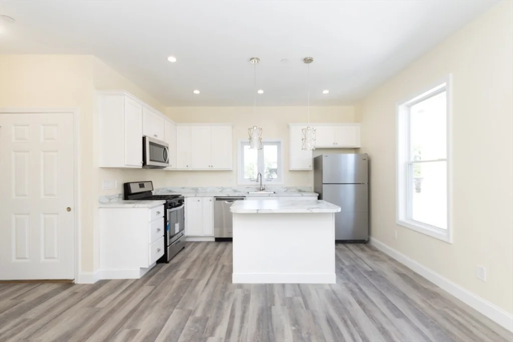 2 French Ter, Mission Hill