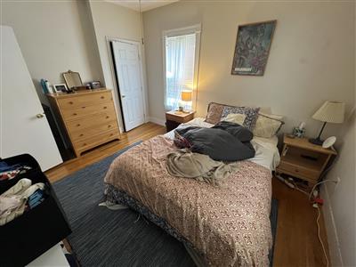 20 Ellington Rd, Powder House Square