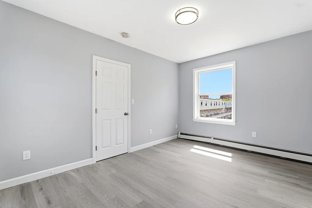 250-252 Main St, Charlestown