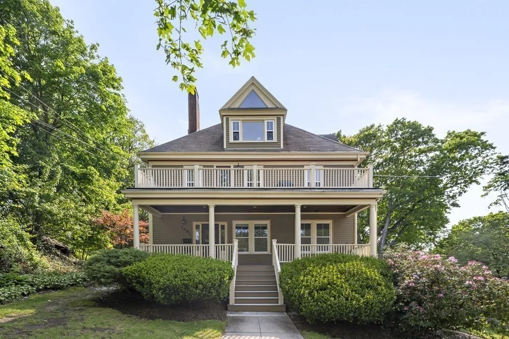 1281 Walnut St, Newton