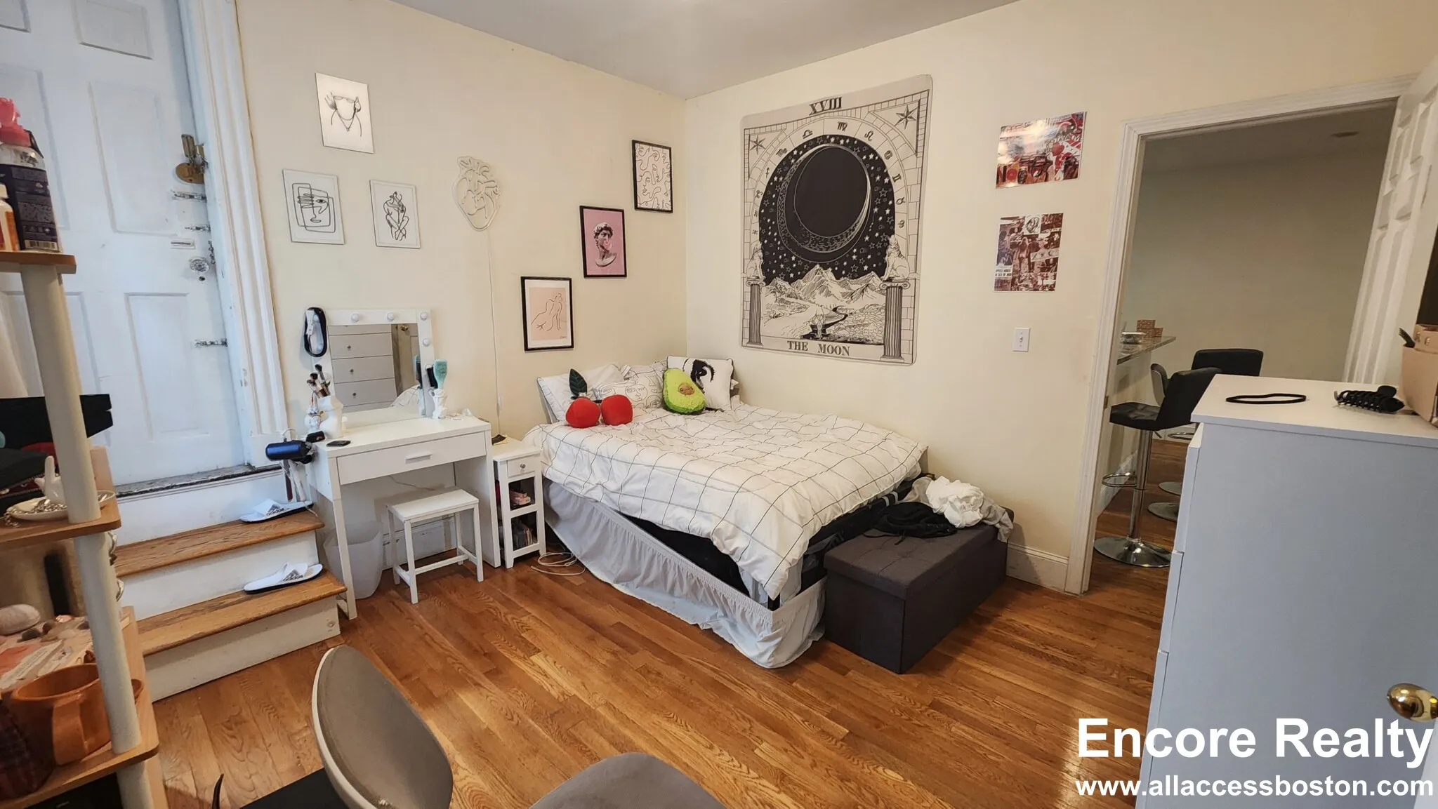 66 Egmont St, North Brookline