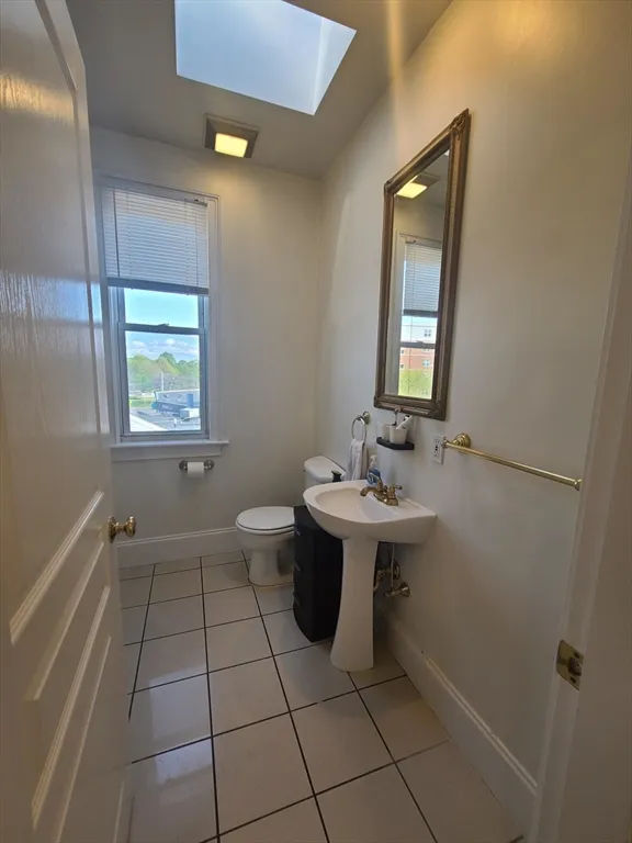 31 Jenkins St, South Boston