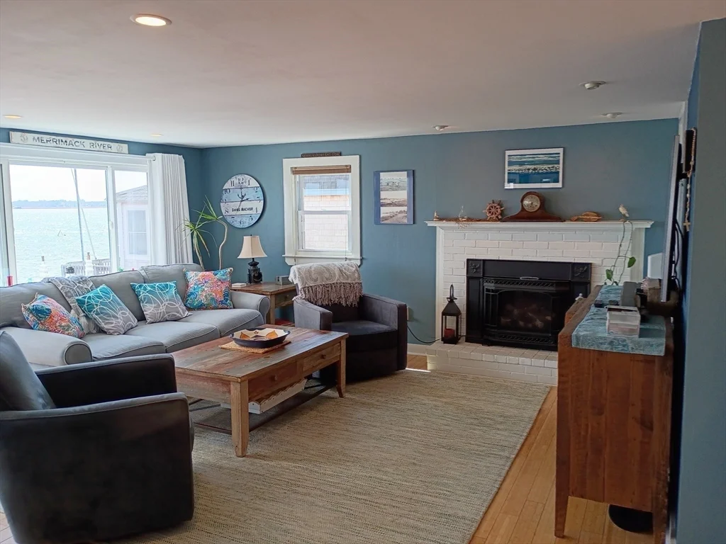 39 Harbor St, Newburyport