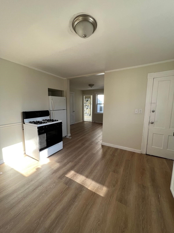 6 Wheeler St, Peabody