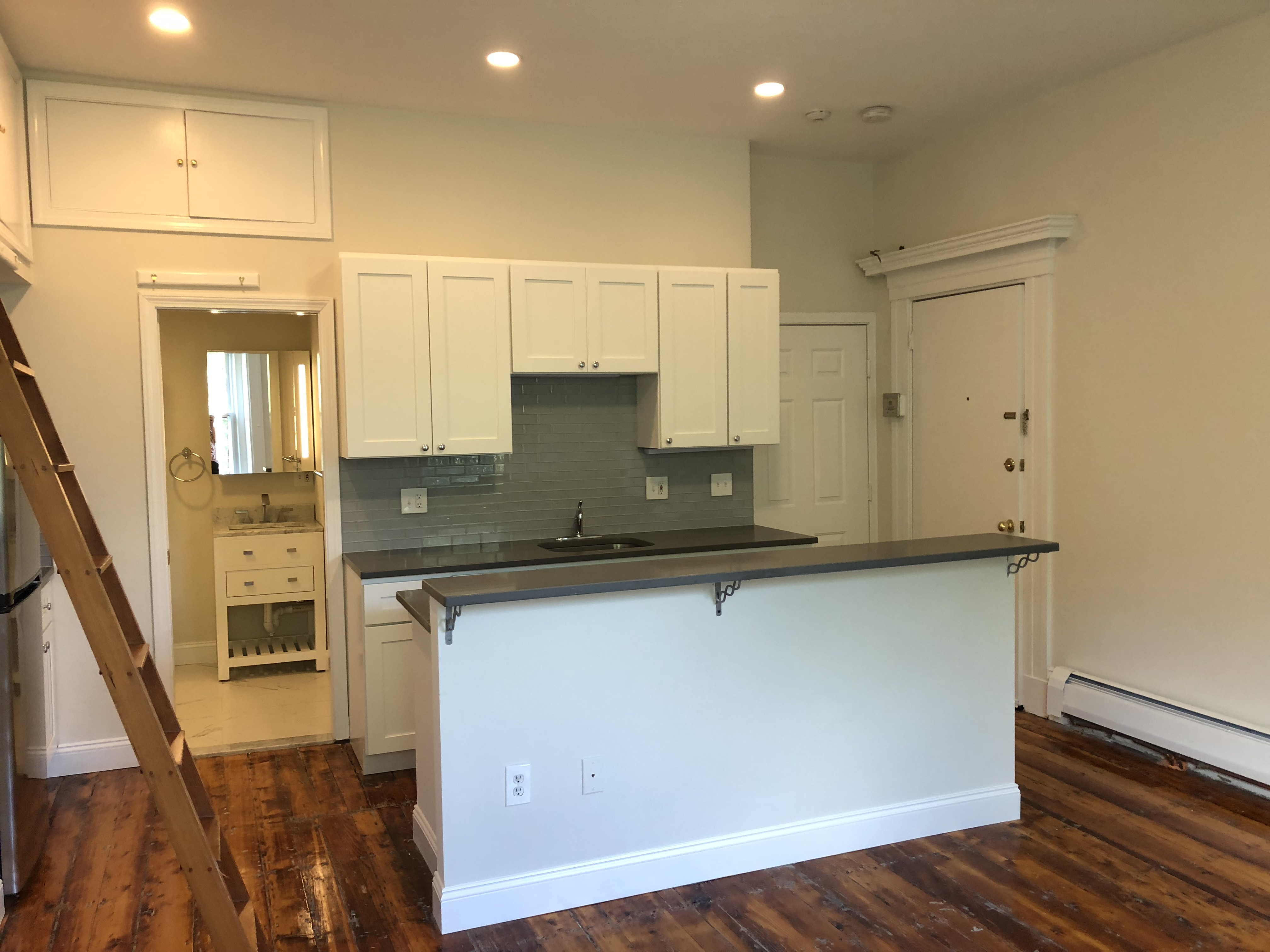 614 Massachusetts Ave, South End