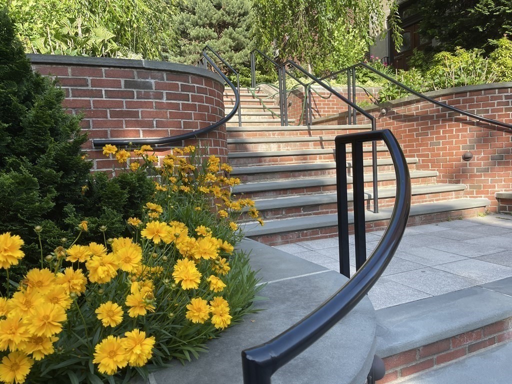 311 Tappan St, Aspinwall Hill