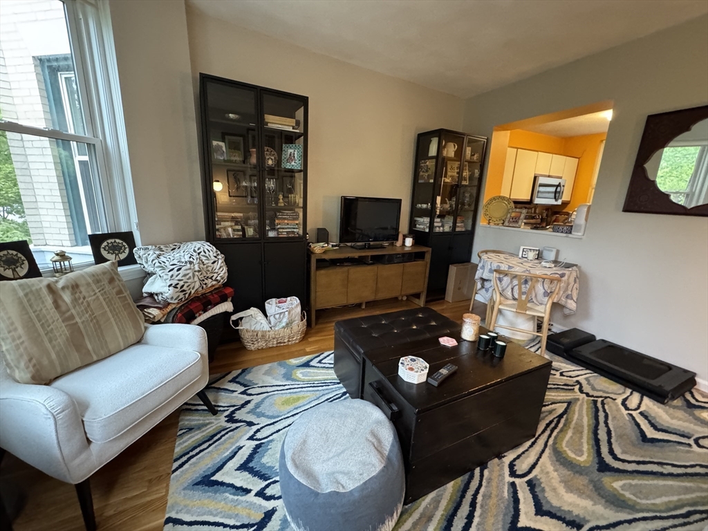 1409 Commonwealth Ave, Brighton