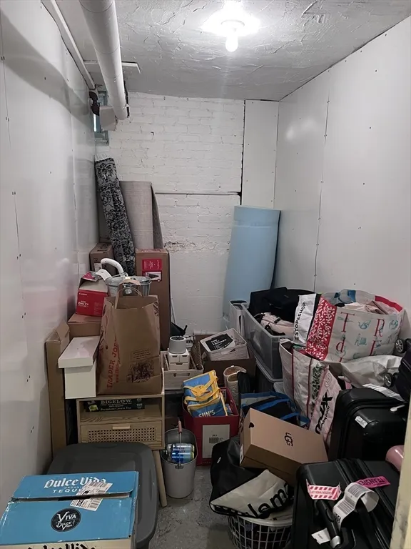 235 Freeman St, North Brookline