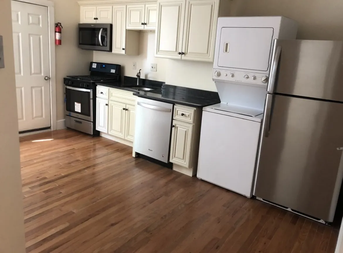 883 Harrison Ave, Roxbury