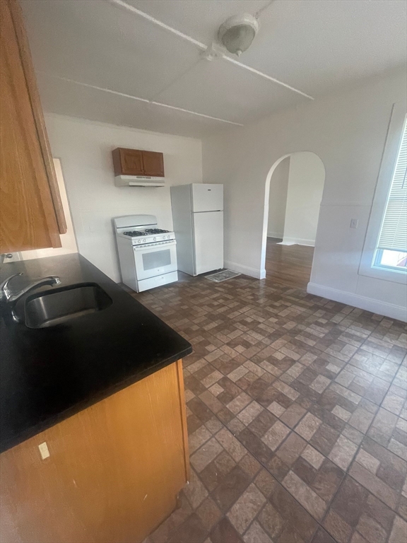 135 Chestnut St, Lynn