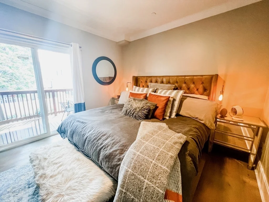 69 Falcon St, East Boston