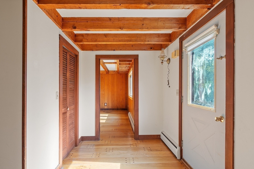 4 Lowest Ln, Rockport