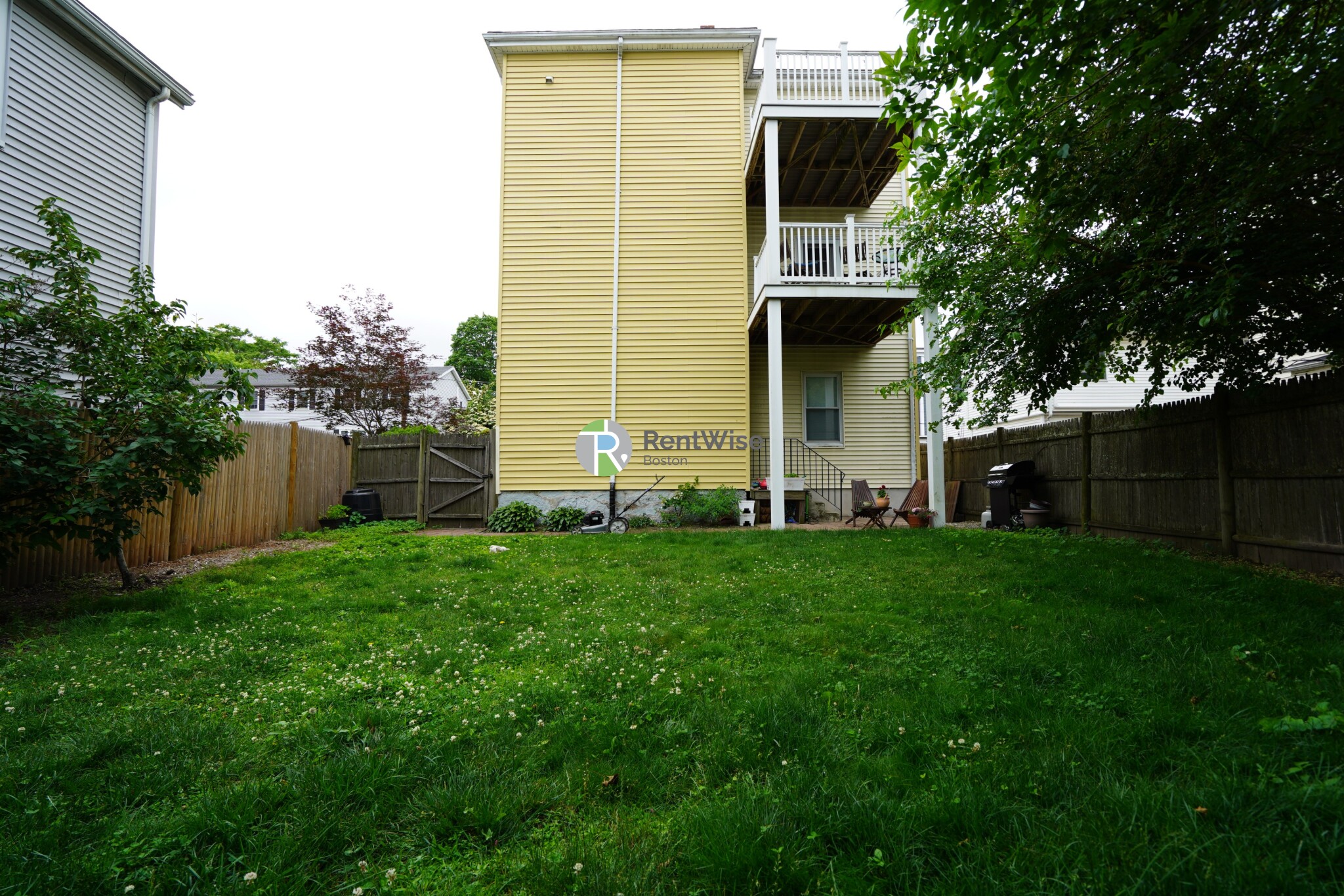 21 Plainfield St, Jamaica Plain