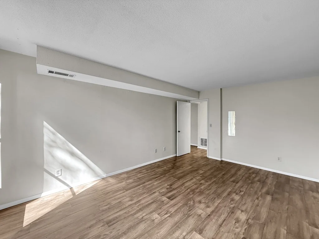 32 Shrewsbury Green Dr, Shrewsbury