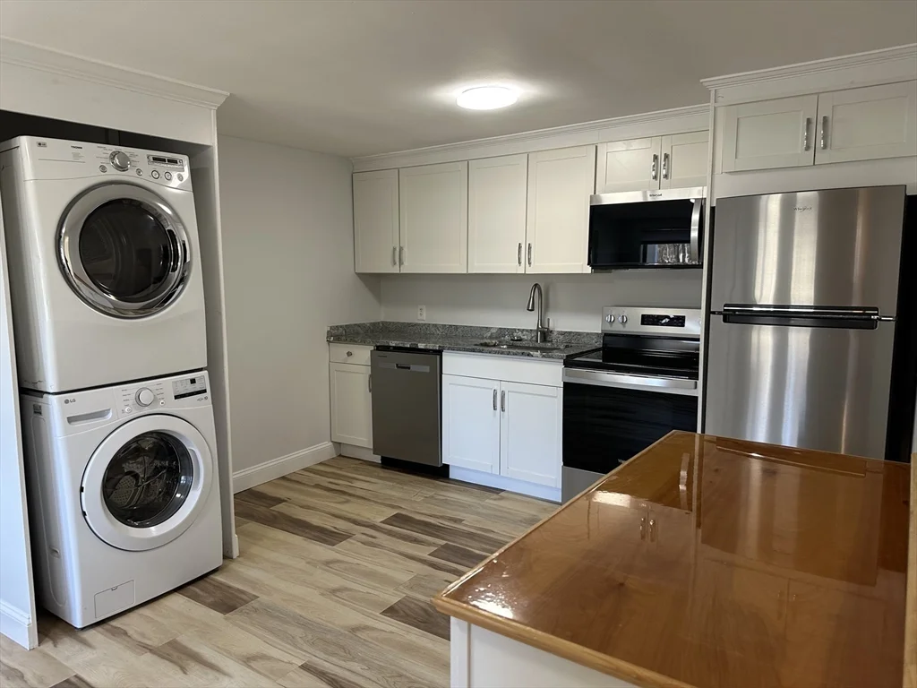 250 Walnut St, Framingham