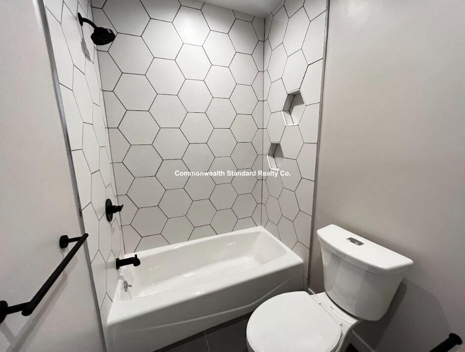 1661-1663 Washington St, South End