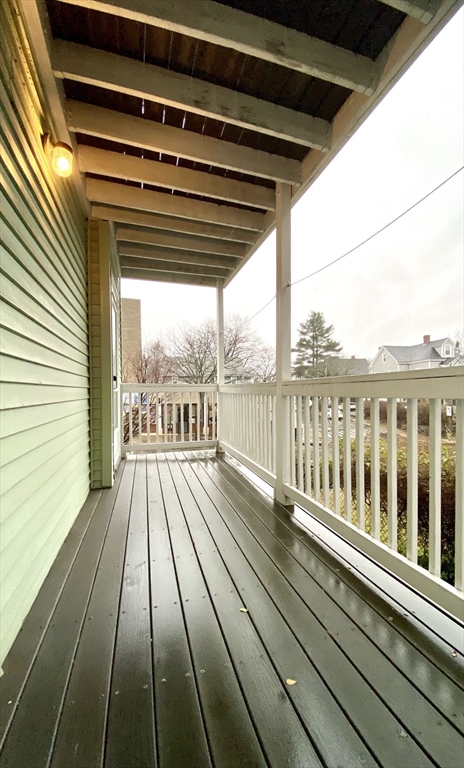 2 Dickson St, Somerville