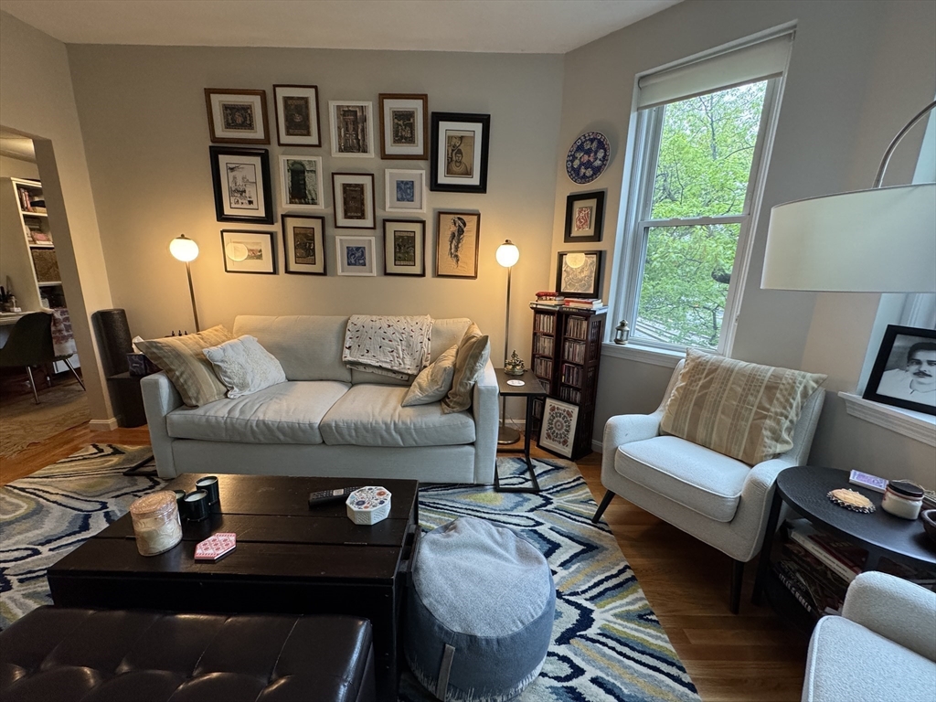 1409 Commonwealth Ave, Brighton