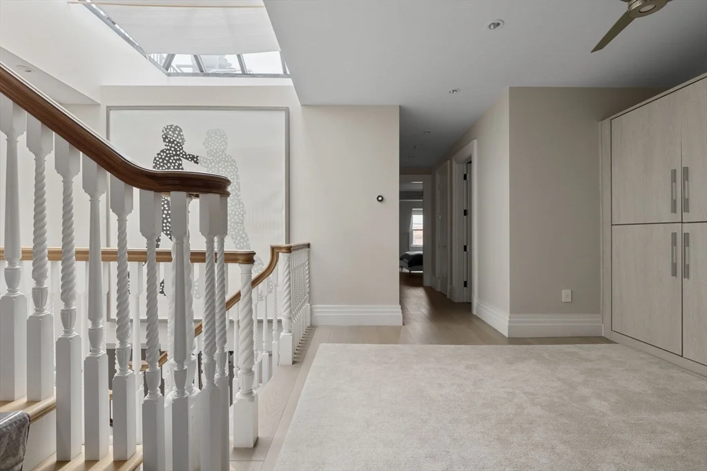135 Commonwealth Ave, Back Bay