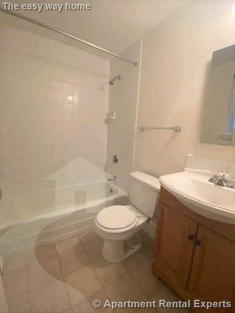 14 Dudley St, Arlington Center