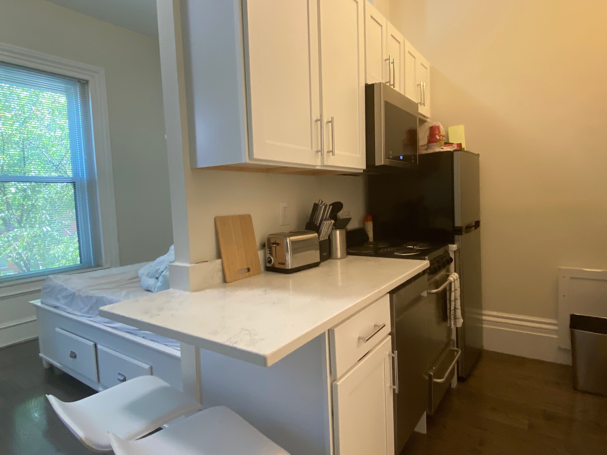 90 Charles St, Beacon Hill