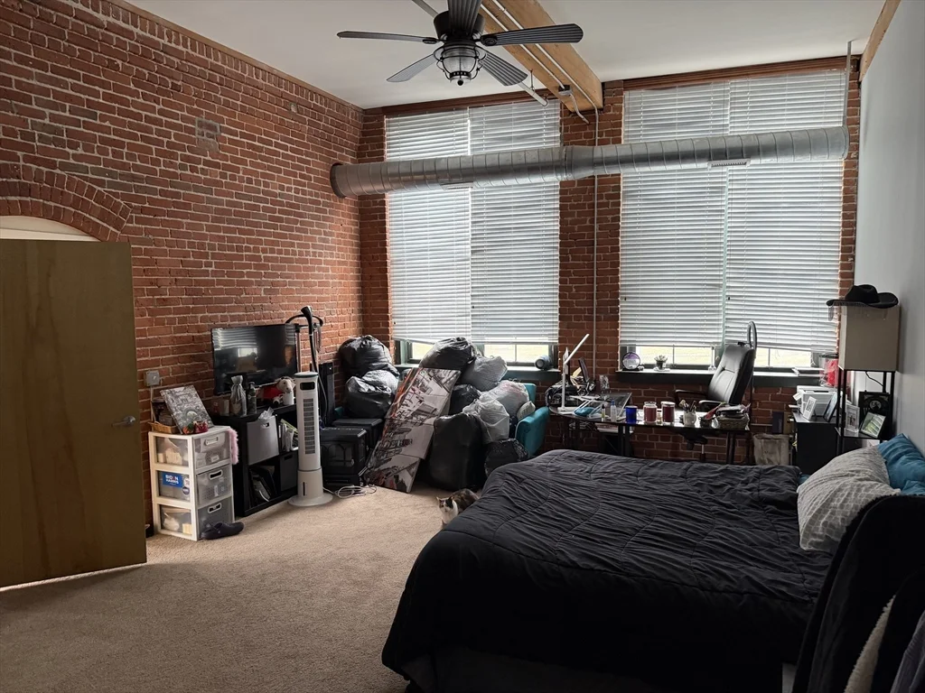 160 Fremont St, Worcester