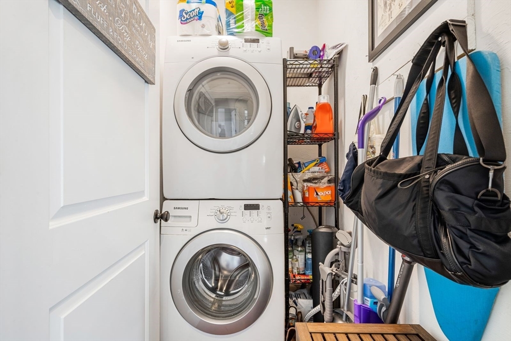 55 Middle St, South Boston