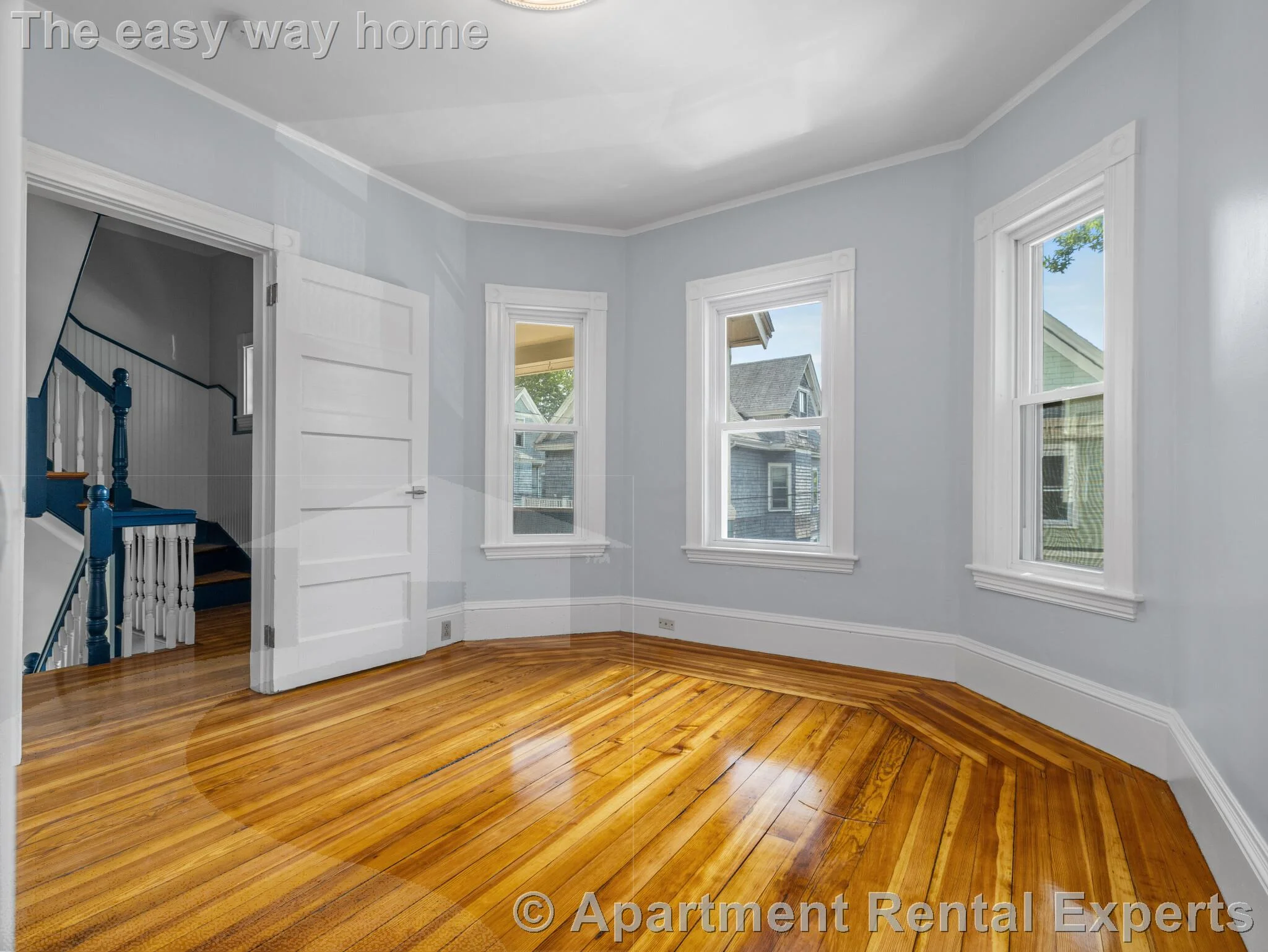 57 Hawthorne St, Davis Square