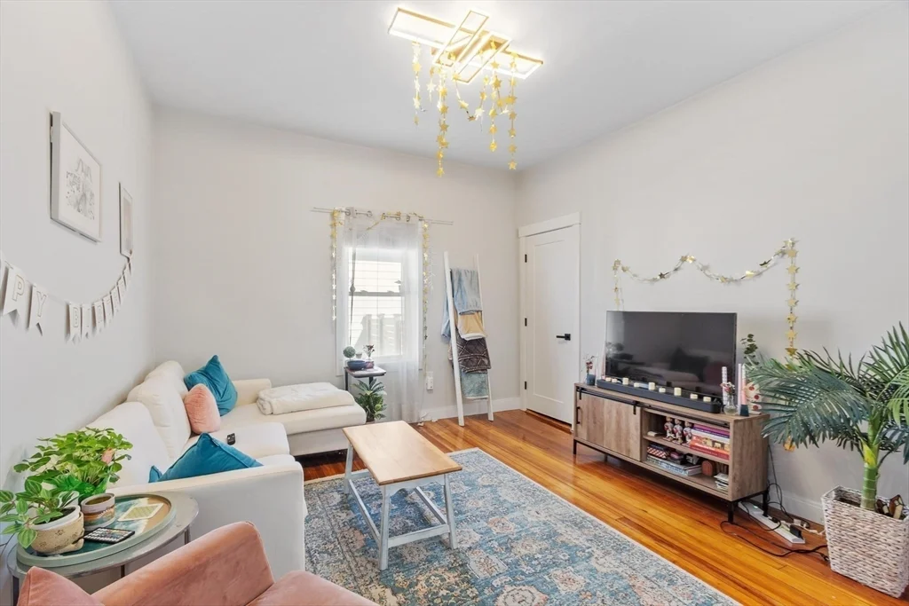 193 Brookside Pkwy, Medford