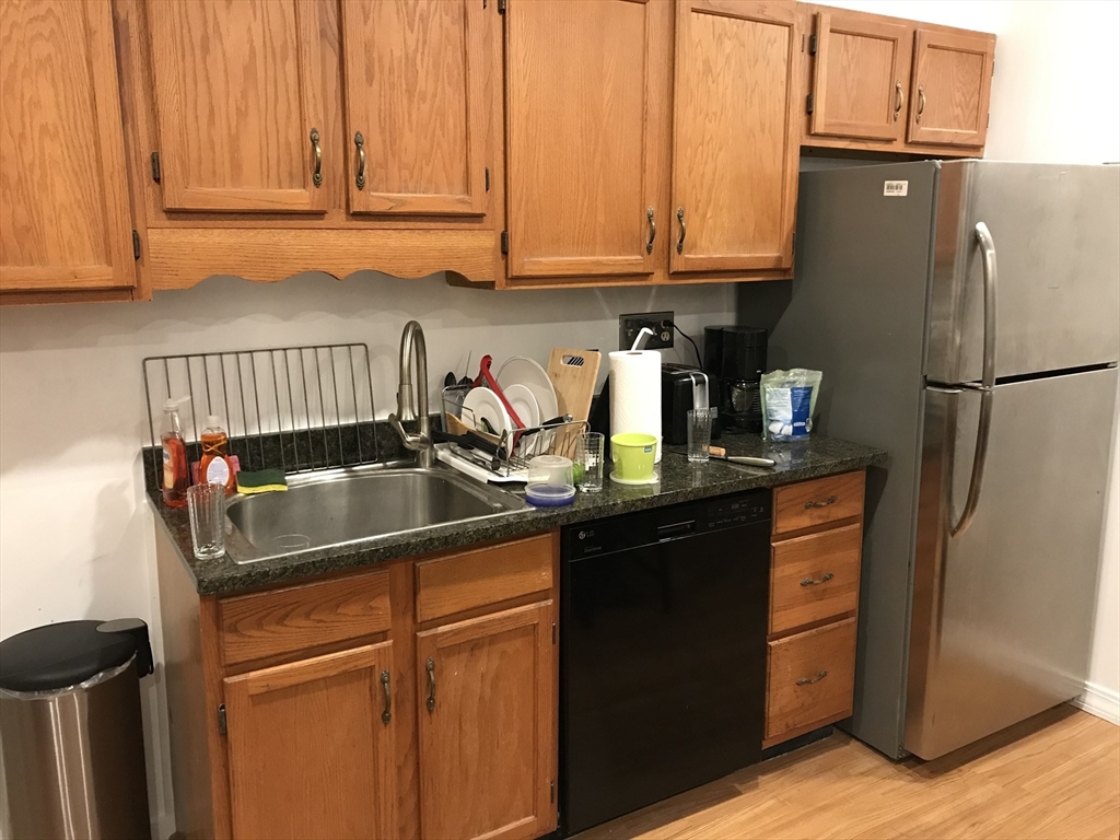 5 Lexington Ave, Powder House Square