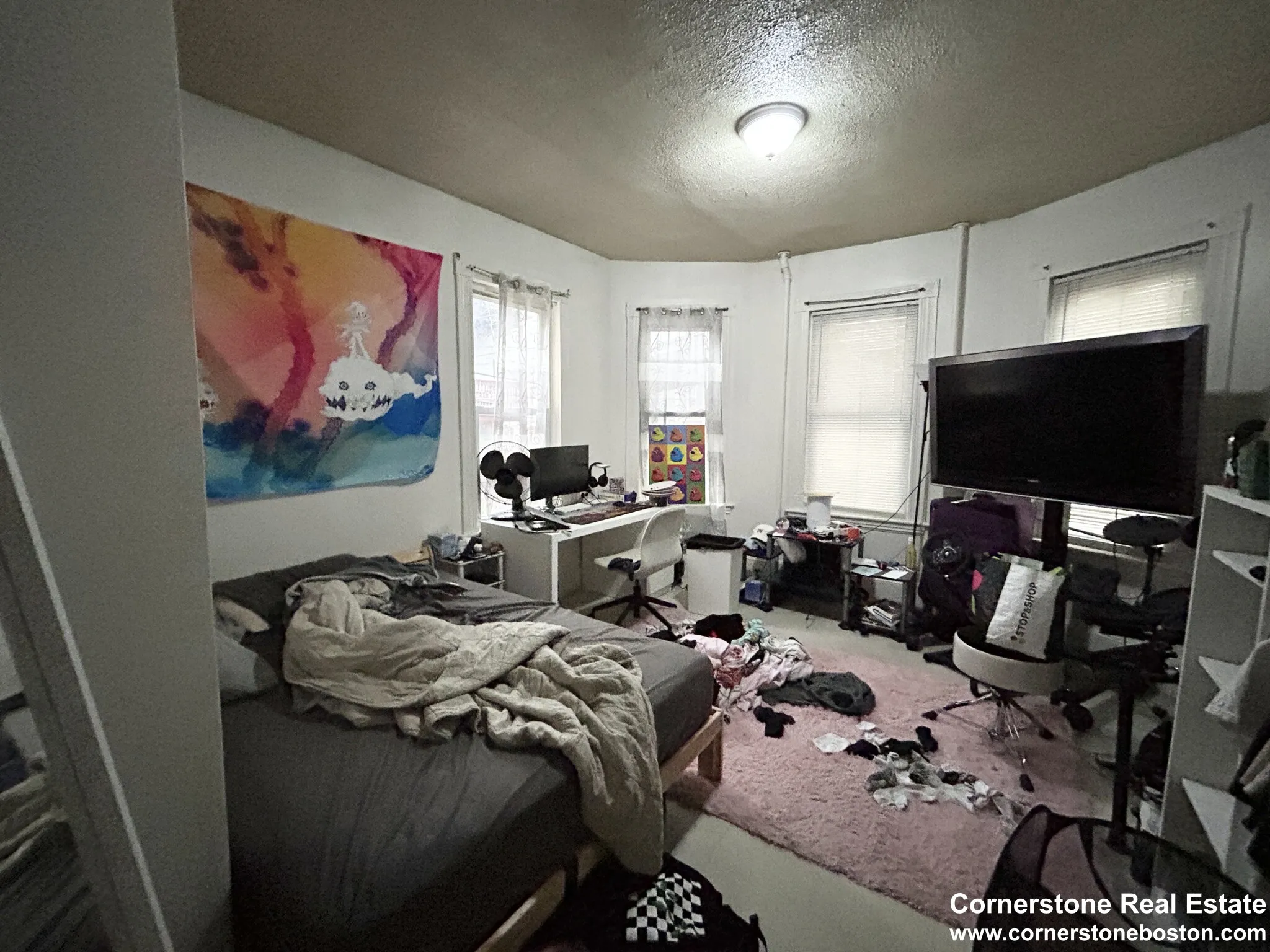 55 Hillside St, Mission Hill