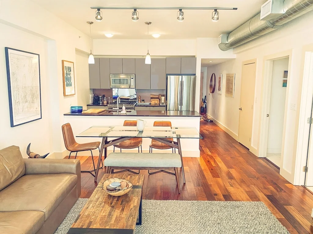 257 Northampton, South End