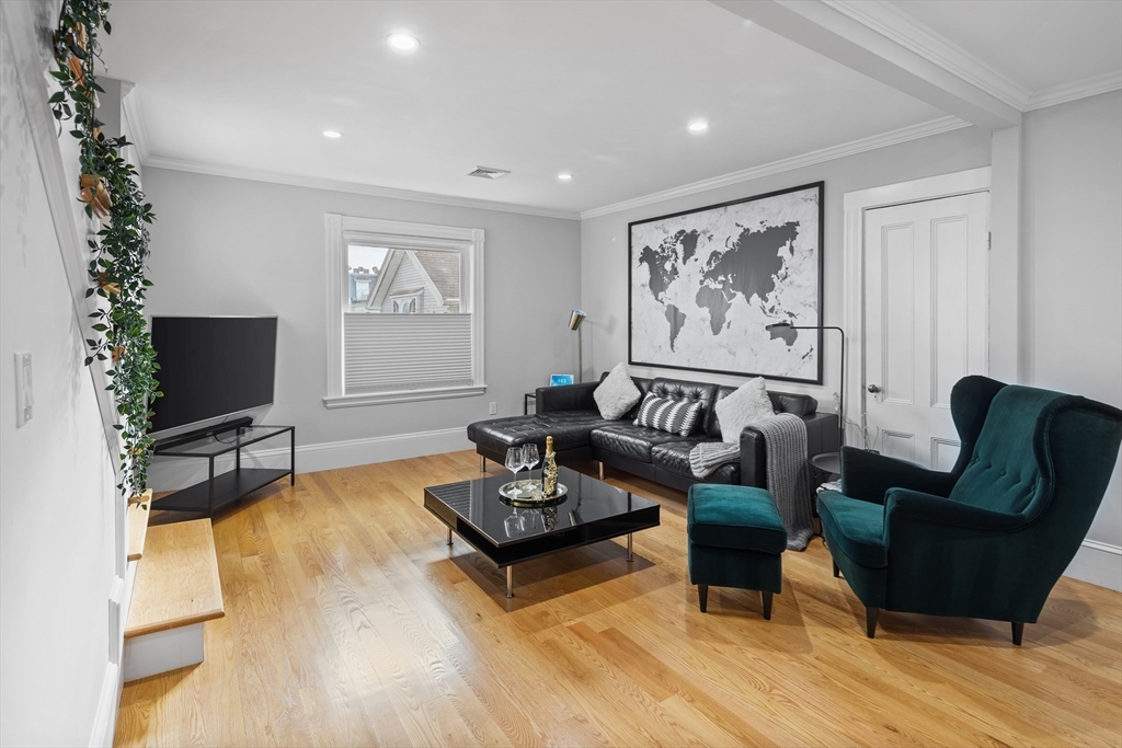 14 Everett St, Tufts University