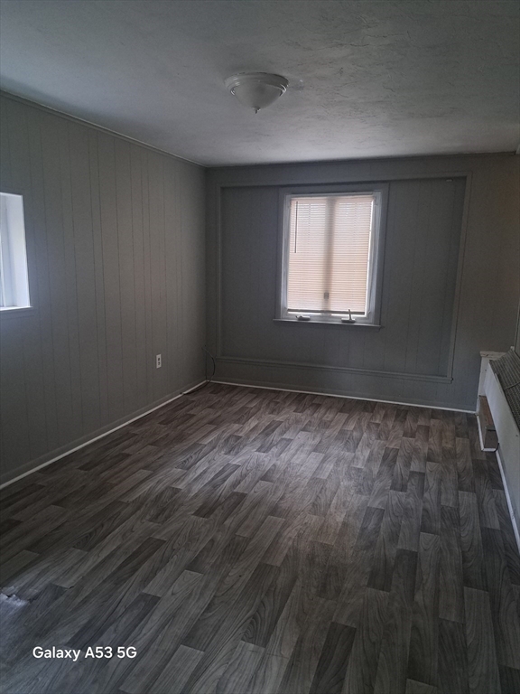 289 Richards Ave, Paxton