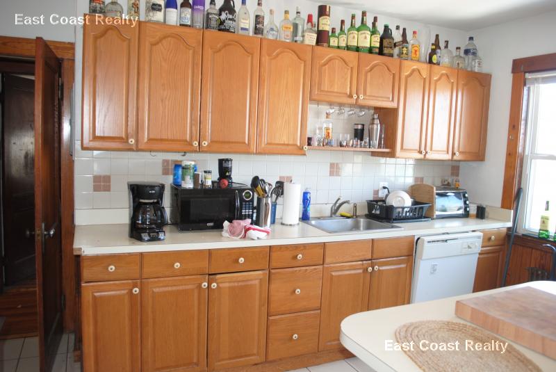 23 Moraine St, Jamaica Plain