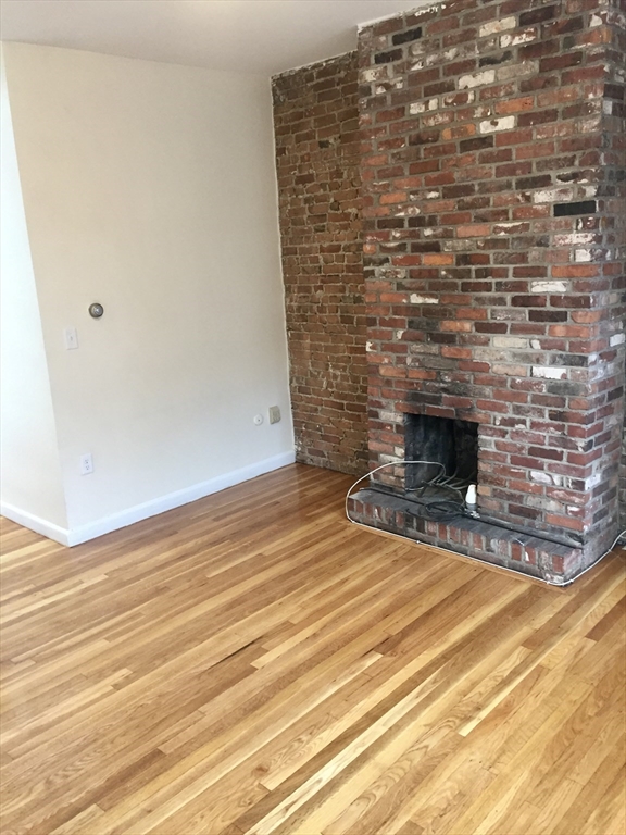 145 Arlington St, Back Bay