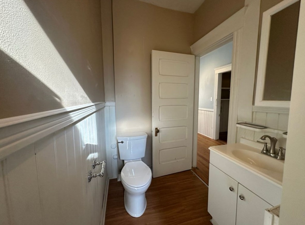 95 May St, West Side