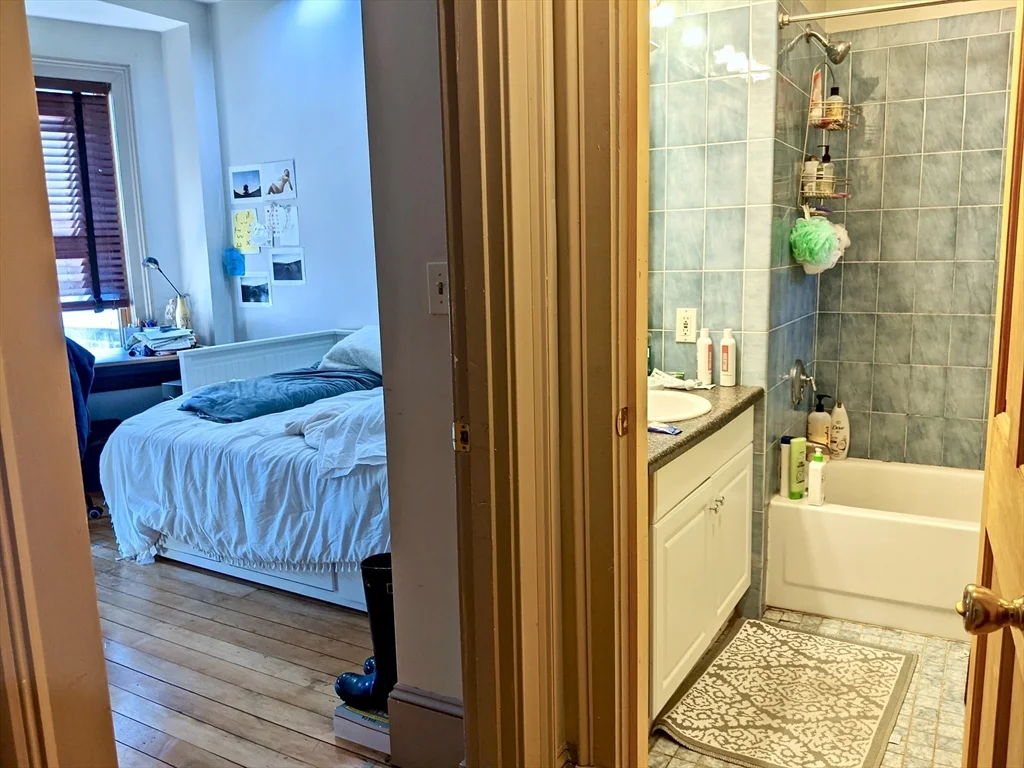 616 Columbus Ave, Roxbury